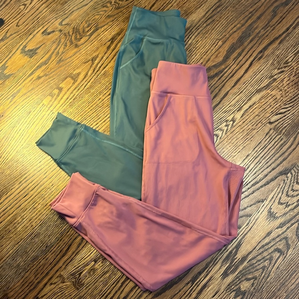 ☘️🌸LIKE NEW HIGH WAISTED RIBBED JOGGER BUNDLE🌸☘️